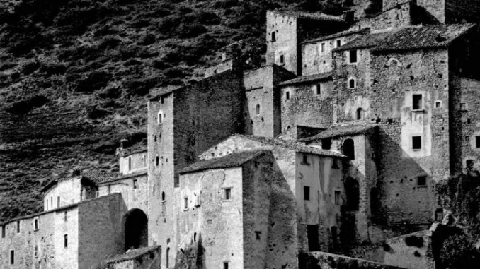 Un Castello all’orizzonte a Postignano due appuntamenti sabato 12 settembre