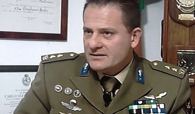 Colonnello Gianfranco Paglia cittadinanza europea a Norcia Il militare, medaglia d’oro al valor militare e attualmente consigliere del Ministro della Difesa Roberta Pinotti