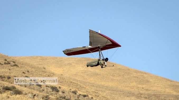 Schianto con il deltaplano a Castelluccio di Norcia, ferito un tedesco