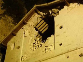 Terremoto, tutti gli interventi della protezione civile, Preci è completamente isolata