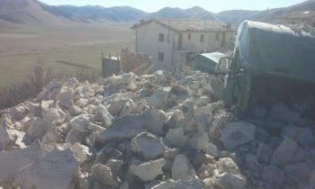 La ricostruzione a Castelluccio, dopo tre anni, è un miraggio