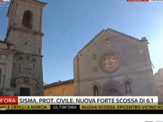 Nuova scossa lunga di magnitudo 6.1, crolli a Norcia, persona sotto le macerie a Cascia
