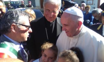 Papa Francesco fa comprare prodotti zone colpite dal terremoto