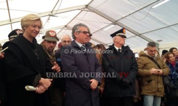 Ministro Difesa Pinotti visita le forze armate presenti a Norcia