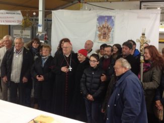Cardinale Gualtiero Bassetti visita i terremotati di San Pellegrino di Norcia