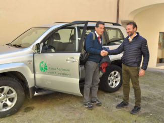 Il Parco delle Foreste Casentinesi dona un fuoristrada al Parco dei Monti Sibillini