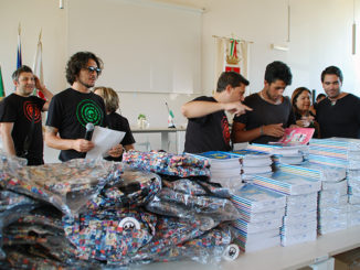 I 7cervelli regalano materiale scolastico ai bambini di Norcia