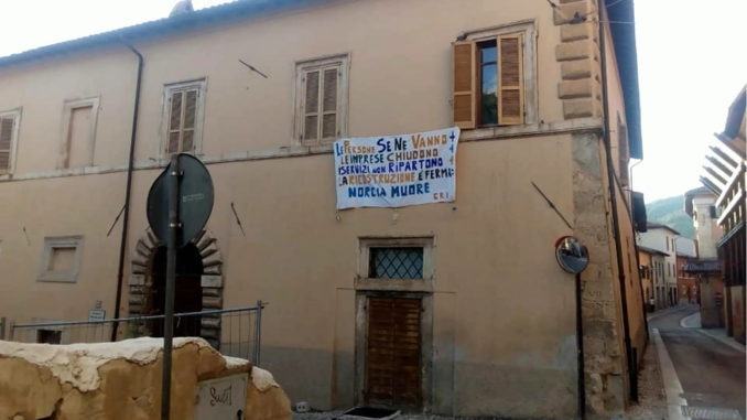Chiuso ufficio del lavoro a Norcia, Rinascita, così non si ricostruisce niente
