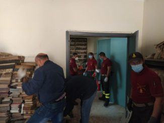 Norcia, sistemazione del patrimonio librario della biblioteca comunale