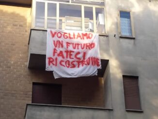 Norcia, comune chiede la rimozione delle lenzuola bianche