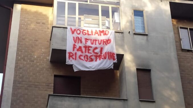Norcia, comune chiede la rimozione delle lenzuola bianche