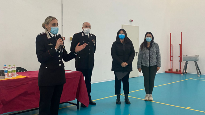 Vallo di nera, il capitano Carabinieri Teresa Messore incontra la popolazione