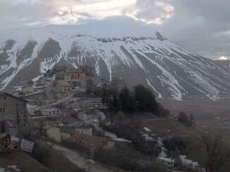 Il timelapse no wars di Castelluccio di Norcia