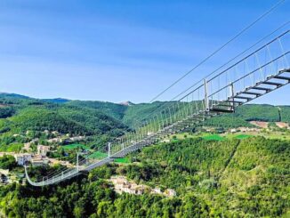 Inaugurato il ponte tibetano di Sellano