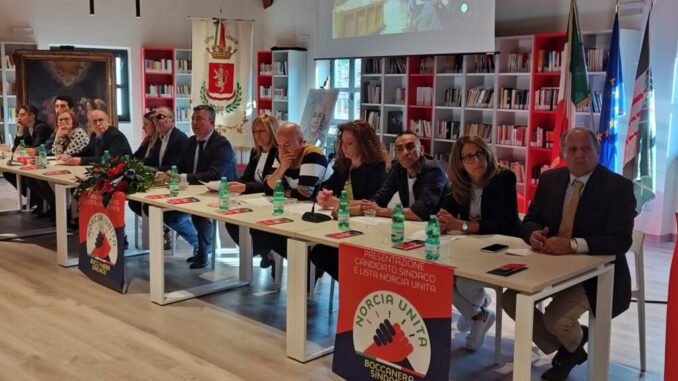 Dimissioni di massa nel consiglio comunale di Norcia: un atto di responsabilità politica