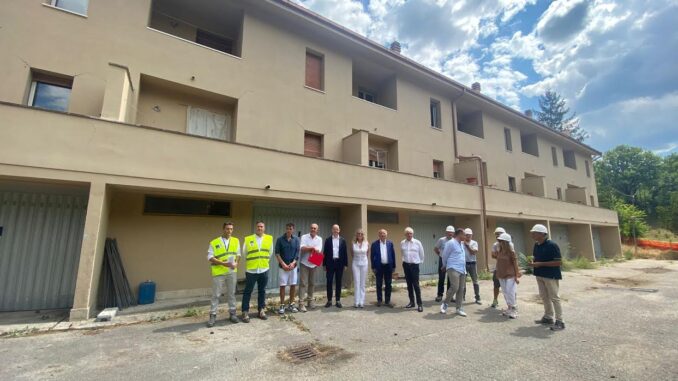 Consegnato il cantiere per la ricostruzione di sei alloggi a Preci