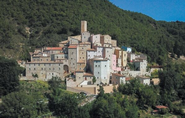Presentazioni libri "Un Castello all'Orizzonte": Moro e Niola