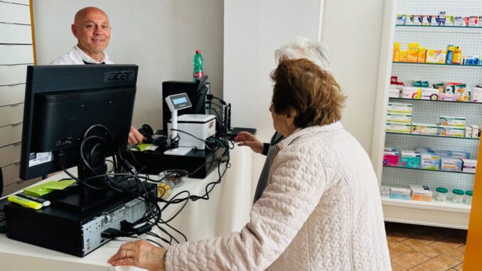 Riapre la farmacia di Monteleone, torna un servizio vitale