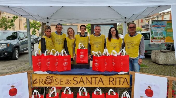 Le Rose di Santa Rita tornano per l’autismo in Italia