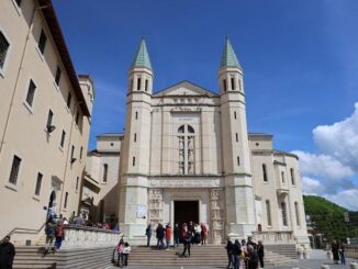 Santa Rita 2025: festa, riconoscimenti e fiaccola di pace a Cascia