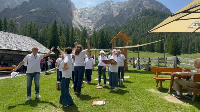 La Corale Santa Rita incanta al Festival di Alta Pusteria, sulle Dolomiti
