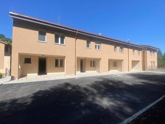 Preci, a Faito la consegna di dieci case ricostruite post sisma