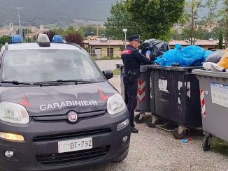 Telecamere incastrano due per smaltimento illecito in città