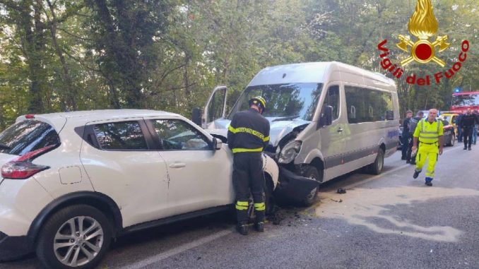 Incidente sulla SS471 tra Cascia e Leonessa provoca quattro feriti