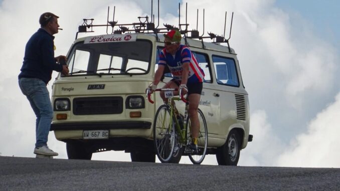 Cicloturistica d’epoca, un abbraccio ai Sibillini a Norcia e Castelluccio